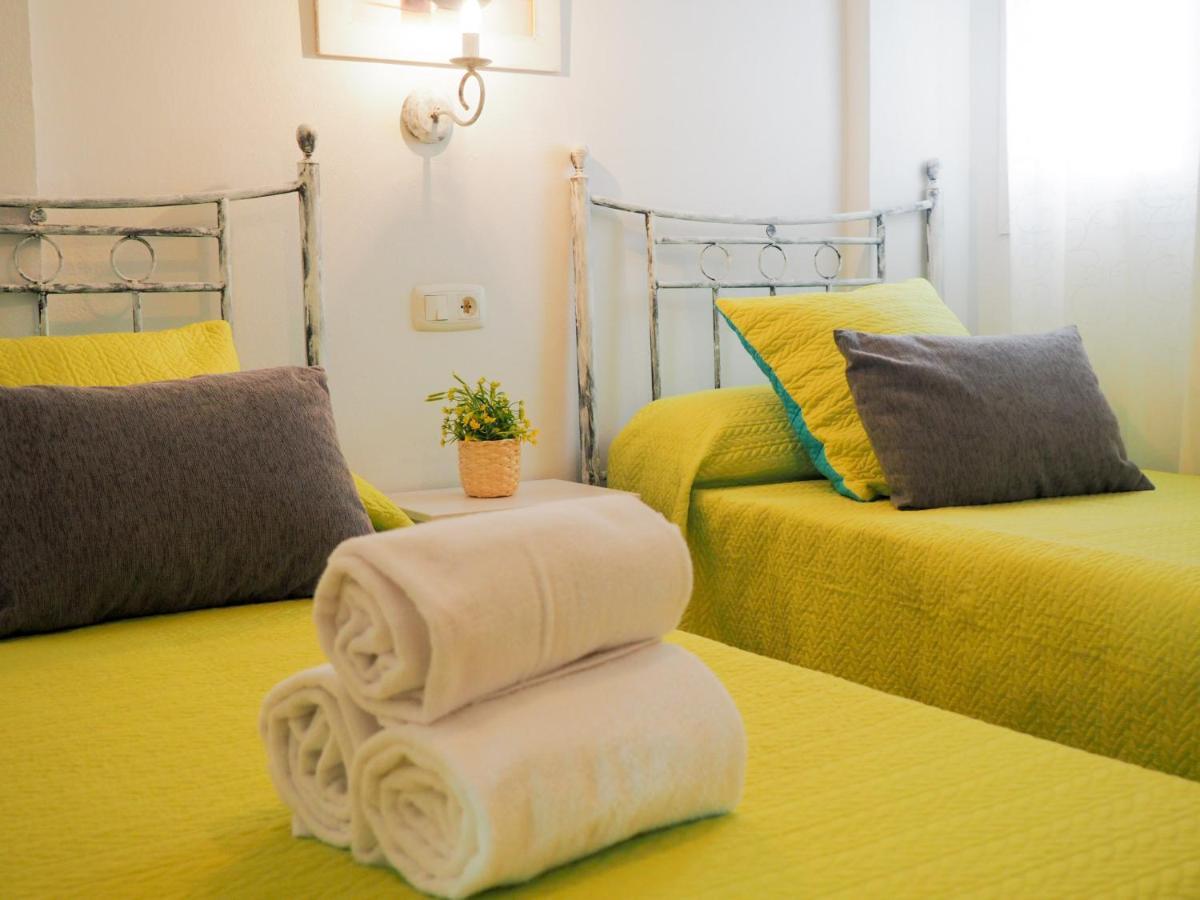 Conilplus Apartment Azucena III Конил-де-ла-Фронтера Екстериор снимка